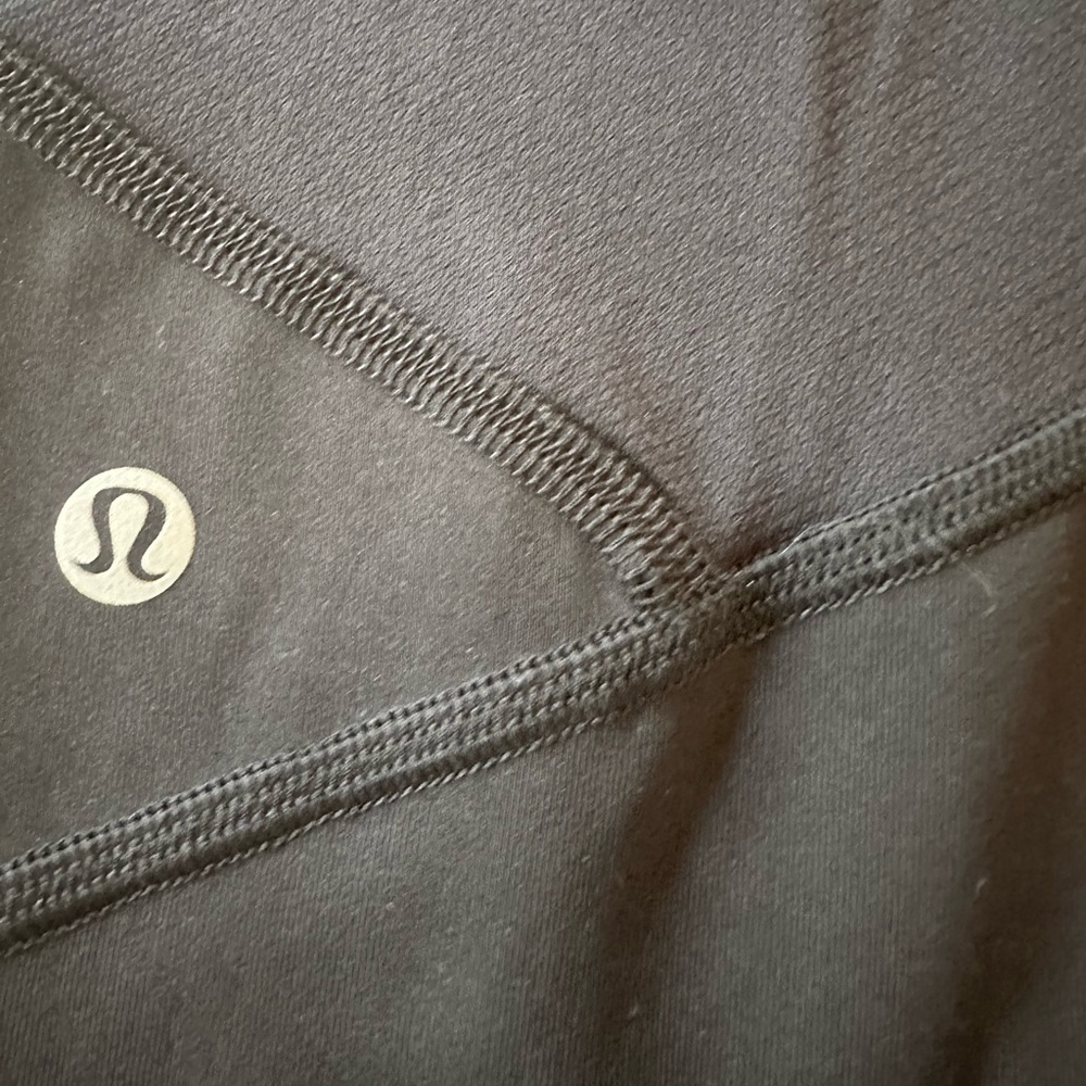 Lululemon🍋Pace Rival Black Full-On Luxtreme Leggings 22” Size 8 - Picture 3 of 10